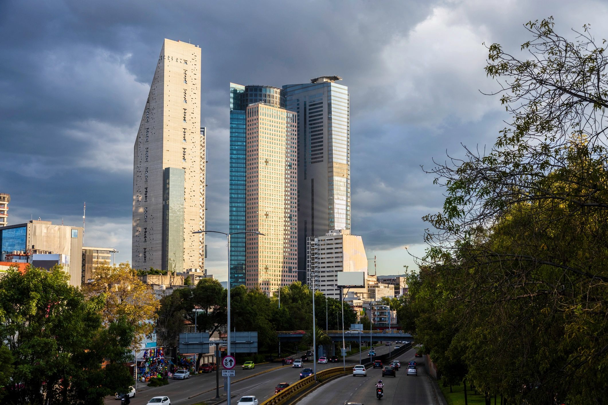Vista urbana de México al atardecer