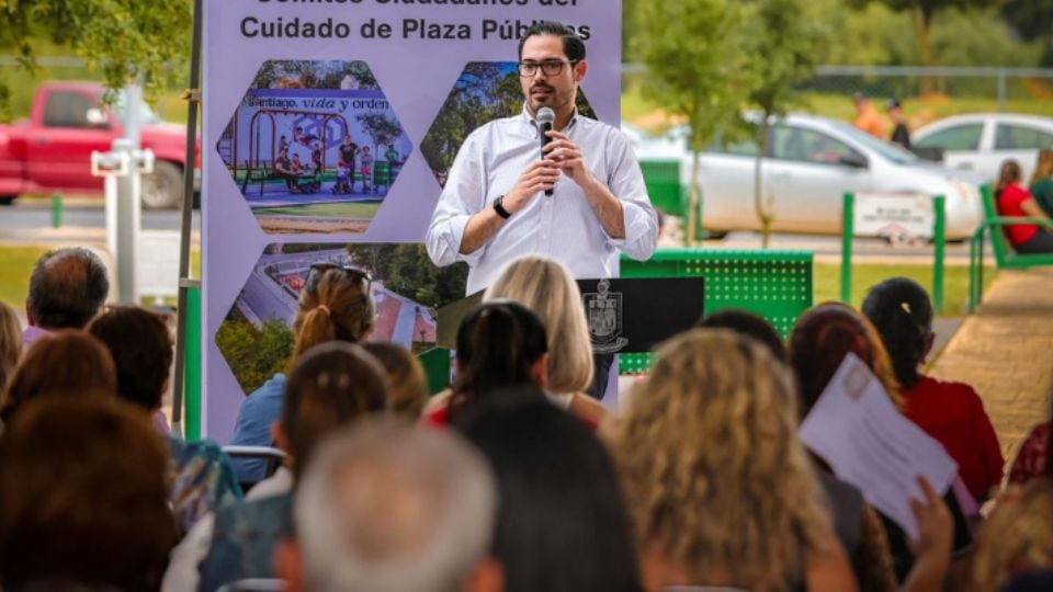 Forman 30 comités ciudadanos en Santiago para vigilar y reportar daños en plazas públicas
